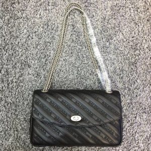 BALENCIAGA LOCK ROUND SHOULDER BAG<br>발렌시아가 락라운드 숄더백 미듐