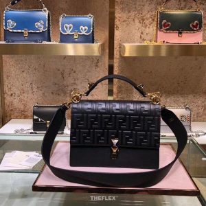 FENDI KAN I LOG SHOULDER BAG<br>펜디 칸아이 로고 숄더백<br>[25x21x9cm]