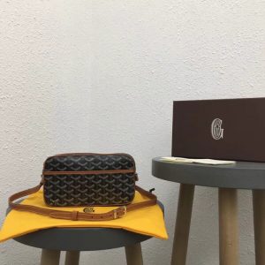 GOYARD CAPVERT CROSS BAG<br>고야드 카페르 크로스 백<br>[22.5×12.5x7cm]