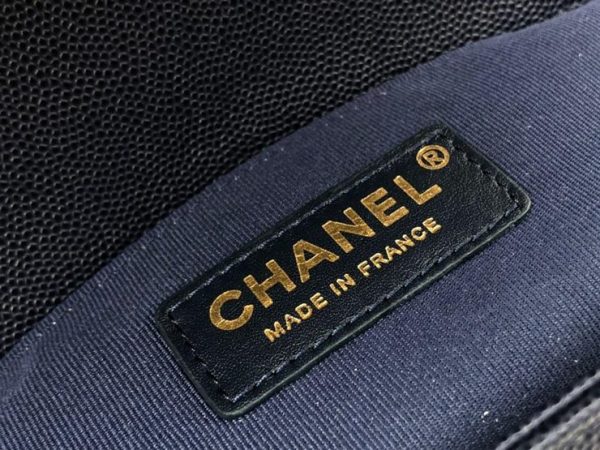 CHANEL BOY FLAP BAG 샤넬 보이 플랩 백