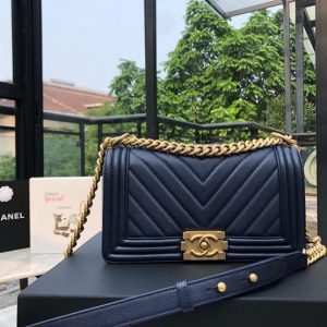 CHANEL BOY FLAP BAG <br>샤넬 보이 플랩 백<br>[25cm HAAS 정품가죽]