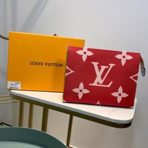 LOUIS VUITTON TOILET POUCH XL<br>루이비통 파우치 XL<br>[26X20X5cm]