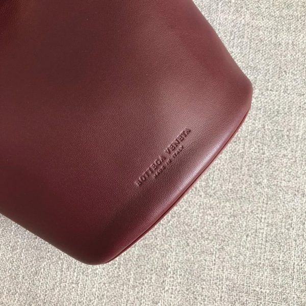 BOTTEGA VENETA DROP BAG 보테가 베네타 드롭 백