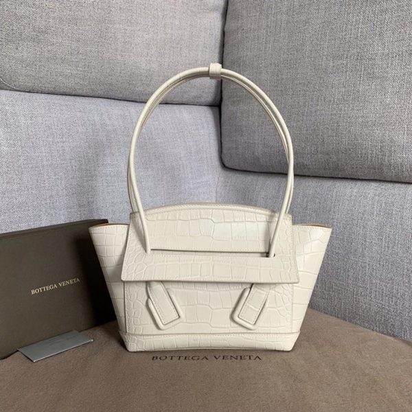 BOTTEGA VENETA ARCO BAG 보테가 베네타 아르코 백