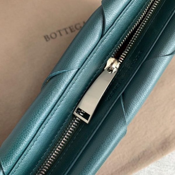 BOTTEGA VENETA POUCH BAG 보테가 베네타 파우치 백