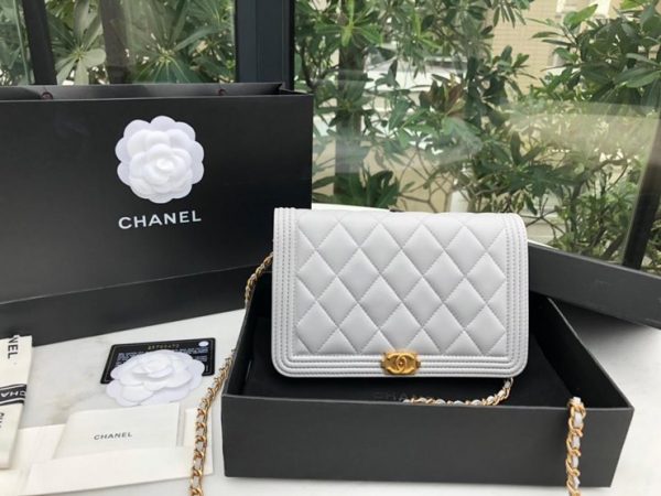 CHANEL BOY WOC BAG 샤넬 보이 WOC 백