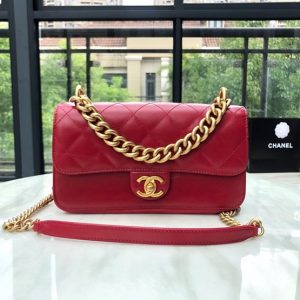 CHANEL FLAP BAG<br>샤넬 플랩 백<br>[23.5cm 빈티지 소가죽]