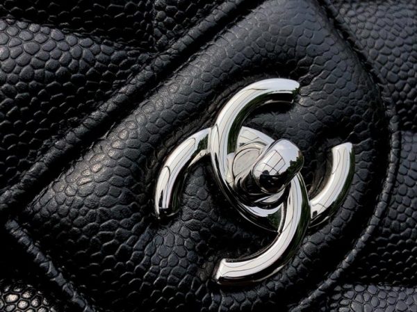 CHANEL CLASSIC FLAP BAG 샤넬 클래식 플랩 백