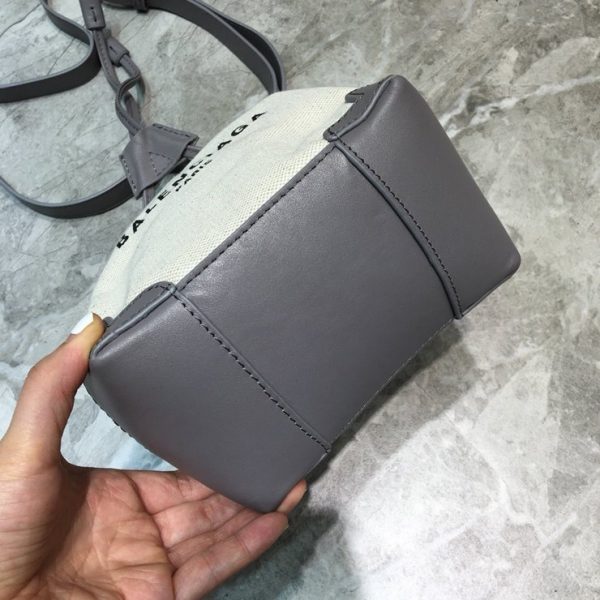 BALENCIAGA NAVY CABAS BAG 발렌시아가 네이비 카바스 백