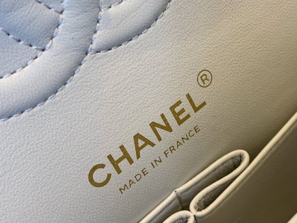 CHANEL CLASSIC FLAP BAG 샤넬 클래식 플랩 백