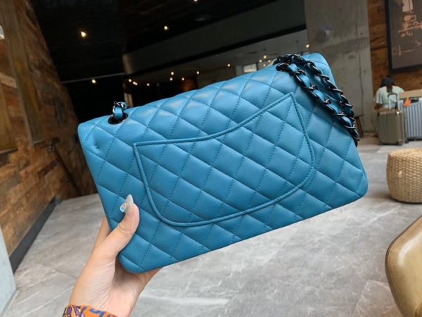 CHANEL CLASSIC FLAP BAG 샤넬 클래식 플랩 백