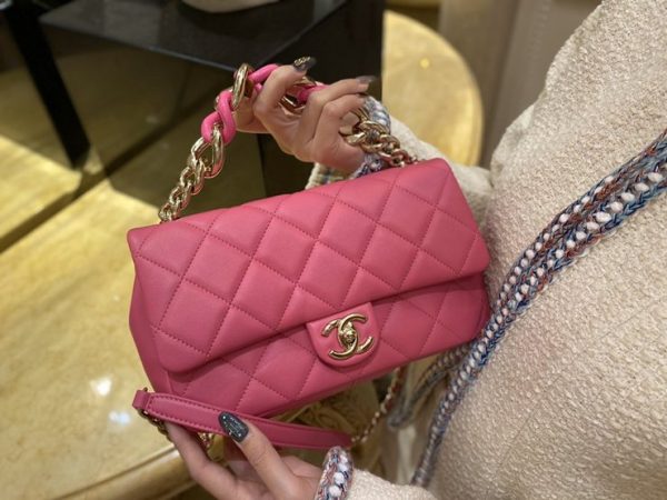 CHANEL CLASSIC FLAP BAG 샤넬 클래식 플랩 백