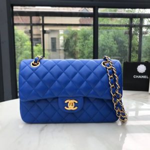 CHANEL CLASSIC FLAP BAG<br>샤넬 클래식 플랩 백<br>[23cm 이태리 양가죽]