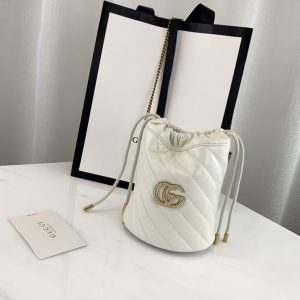 GUCCI GG MARMONT BUCKET BAG<br>구찌 GG 마몬트 버킷백<br>[19x17cm 이태리가죽]