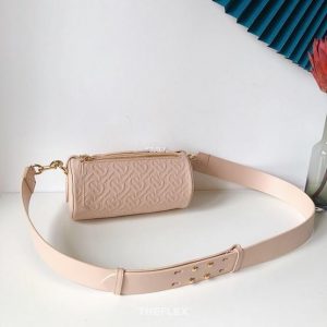 BURBERRY LEATHER CROSS BAG <br>버버리 크로스백