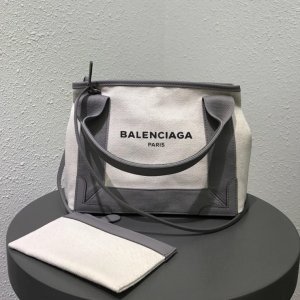 BALENCIAGA NAVYS CABAS BAG <br>발렌시아가 캔바스 토트백