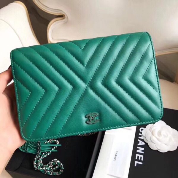 CHANEL CC CHEVRON WOC 샤넬 CC 쉐브론 WOC