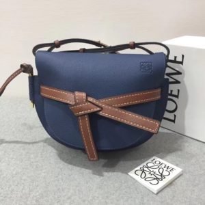 LOEWE GATE CROSS BAG<br>로에베 게이트 크로스백<br>[20x19x11.5cm]