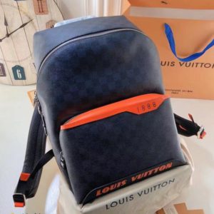 LOUIS VUITTON DISCOVERY BACKPACK<br>루이비통 디스커버리 백팩<br>[40x37x20cm 이태리가죽]