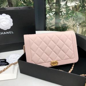 CHANEL BOY WOC BAG<br>샤넬 보이 WOC 백<br>[19cm 이태리송아지가죽]