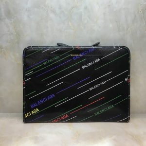 BALENCIAGA GRAFFITI CLASSIC CLUTCH <br>발렌시아가 그래피티 클래식 클러치