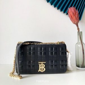 BURBERRY LEATHER LOLA CHAIN SHOULDER BAG <br>버버리 로라 체인 숄더백