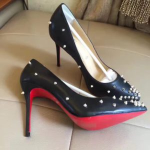 CHRISTIAN LOUBOUTIN SPIKED PUMPS HEEL<br>크리스찬 루부탱 스파이크 펌프스 힐<br><i>35-39 SIZE</i>