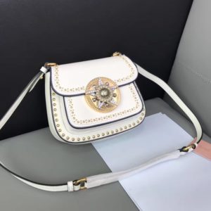 MIUMIU STAR BUKLE SHOULDER BAG<br>미우미우 스타 버클 숄더 백<br>[19x15x8cm]