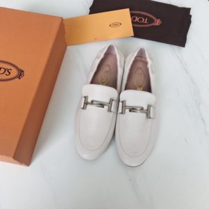 TODS DRIVING WOMEN LOAFER<br>토즈 드라이빙 여성용 로퍼<br><i>35-39 SIZE 소가죽+양가죽</i>