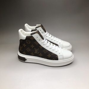 LOUIS VUITTON TIMEOUT SNEAKER BOOT<br>루이비통 타임아웃 스니커즈 부츠<br><i>남녀공용 35-45+제작3일</i>