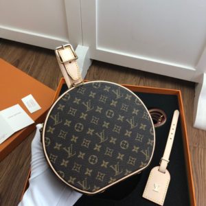 LOUIS VUITTON BOITE CHAPEAU SHOULDER BAG<br>루이비통 브아또 샤포 숄더백<br>[17.5×16.5×7.5cm]