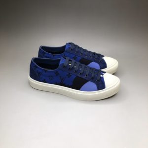 LOUIS VUITTON TATOO SNEAKER<br>루이비통 타투 스니커즈<br><i>남녀공용 35-44 SIZE 제작+3일</i>