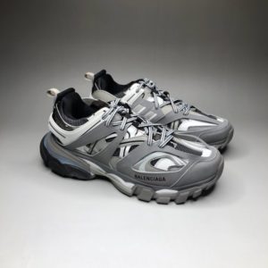 BALENCIAGA TRACK TRAINERS<br>발렌시아가 트랙 트레이너<br><i>35-45 SIZE 최상급</i>