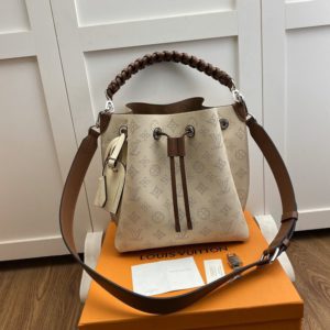 LOUIS VUITTON MURIA BUCKET BAG<br>루이비통 무리아 버킷 백<br>[25x25x20cm]