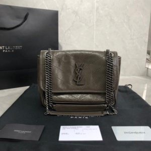 YSL NIKI SHOULDER BAG<br>입생로랑 니키 숄더백<br><i>22×16.5x12cm 이태리소가죽</i>