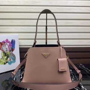 PRADA SAFFIANO MATINEE SHOPPING BAG<br>프라다 사피아노 마티네 쇼핑백<br>[31x22x14cm 사피아노가죽]