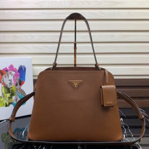 PRADA SAFFIANO MATINEE SHOPPING BAG<br>프라다 사피아노 마티네 쇼핑백<br>[35.5x26x16cm 사피아노가죽]