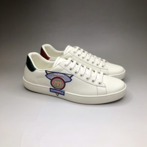 GUCCI ACE LATHER SNEAKERS<br>구찌 에이스 레더 스니커즈<br><i>남여공용 35-44 SIZE</i>