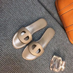 HERMES LISBOA SANDAL<br>에르메스 리스보아 샌들<br><i>35-40 SIZE 이태리소가죽</i>