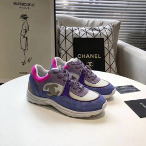 CHANEL CC LOGO SNEAKERS<br>샤넬 CC 로고 스니커즈<br><i>35-41 SIZE</i>