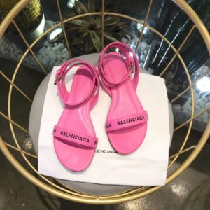 BALENCIAGA LEATHER SANDAL<br>발렌시아가 레더 샌달<br><i>35-40 SIZE 이태리소가죽</i>