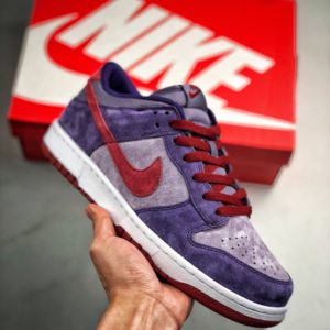 NIKE SB Dunk Low Plum<br>나이키 SB 덩크 로우 플럼<br><i>남여공용 36-45 SIZE 최상급</i>