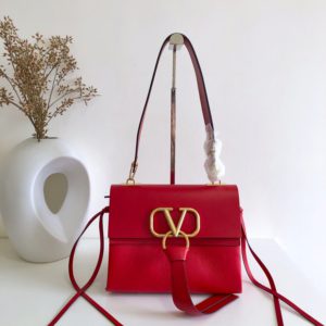 VALENTINO VLING SHOULDER BAG<br>발렌티노 VRING 숄더백<br><i>24x19x16/28x24x22cm이태리가죽</i>