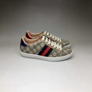 GUCCI ACE LATHER SNEAKERS<br>구찌 에이스 레더 스니커즈<br><i>남여공용 35-44 SIZE</i>