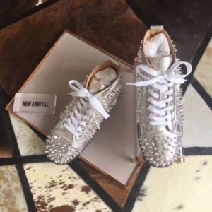 CHRISTIAN LOUBOUTIN LOUIS SPIKES HIGHTOP<br>크리스찬 루부탱 루이즈 스파이크 하이탑<br><i>35-44 SIZE</i>