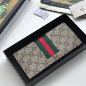 GUCCI GG SUPREME WALLET<br>구찌 GG 슈프림 장지갑<br><i>9x17x2cm</i>