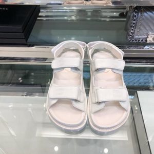 CHANEL CC LOGO VELCRO SANDAL<br>샤넬 CC 로고 벨크로 샌들<br><i>35-40 SIZE 1:1퀄리티</i>