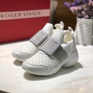 ROGER VIVIER VIV’RUN SNEAKERS<br>로저비비에 비브런 스니커즈<br><i>35-39 SIZE 7.5cm</i>