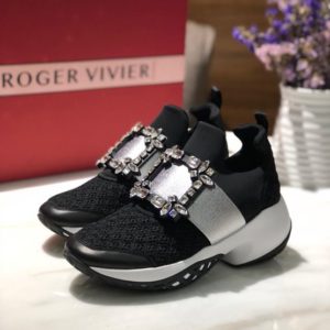 ROGER VIVIER VIV’RUN SNEAKERS<br>로저비비에 비브런 스니커즈<br><i>35-39 SIZE 7.5cm</i>