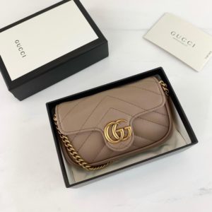 GUCCI GG MARMONT COIN WALLET<br>구찌 GG 마몬트 코인 지갑<br><i>13x9x5cm 이태리가죽</i>